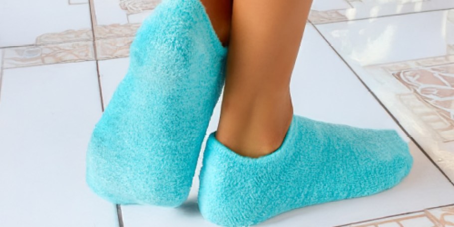 Moisturizing Gel Socks Only $6.98 Shipped on Amazon (Use Them Multiple Times!)