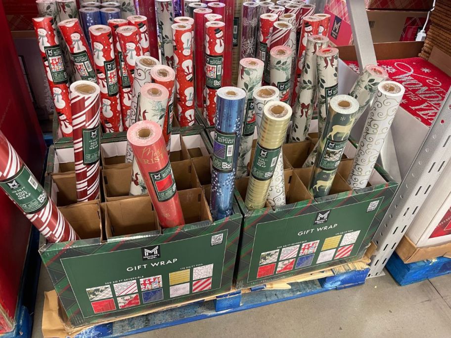 gift wrap rolls in store