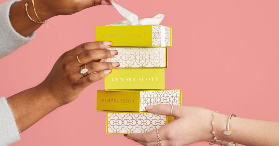 Kendra Scott Gift Sets from $52.50 Shipped on Macys.com (Reg. $75)