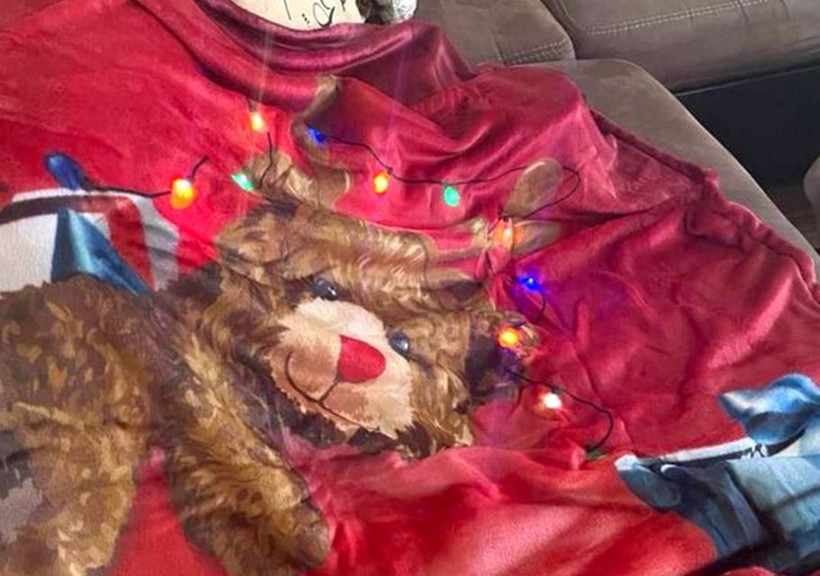 These LED Christmas Blankets are ONLY $9.98 (And Yep, They Really Light Up!)