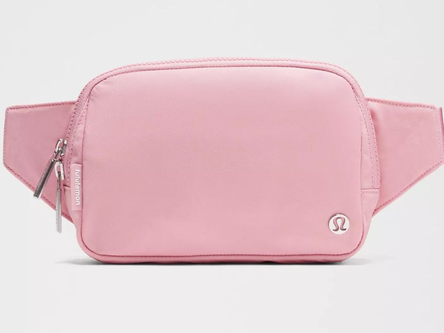 lululemon Everywhere Belt Bag Large 2L in Pink