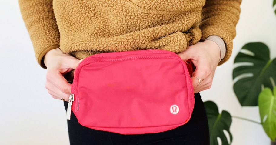 HURRY! lululemon Everywhere Belt Bags ONLY $19 Shipped (Reg. $38) – Valentine’s Gift Idea!