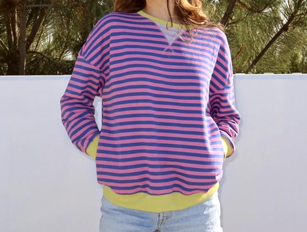 Women’s Oversized Striped Sweatshirt Just $12.75 on Amazon (Reg. $24)