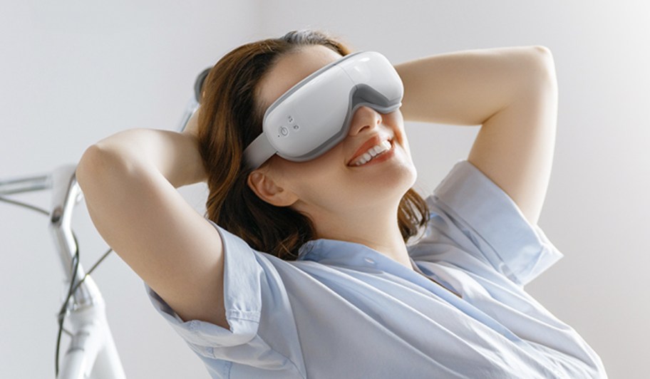 woman wearing eye mask