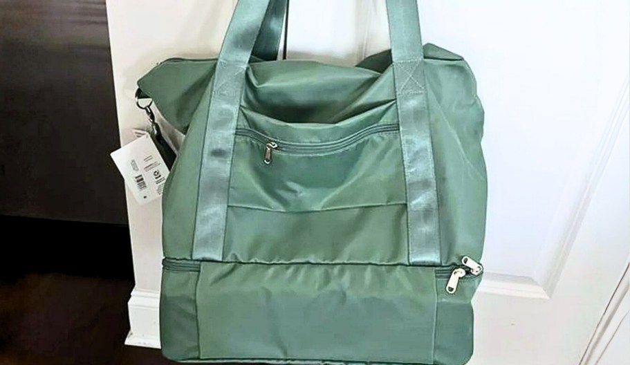 Trendy Weekender Bag Only $19.97 on Walmart.com