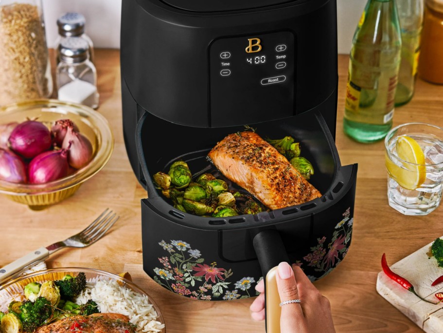 Beautiful by Drew Barrymore Air Fryer Just $26.84 on Walmart.com (Reg. $40)