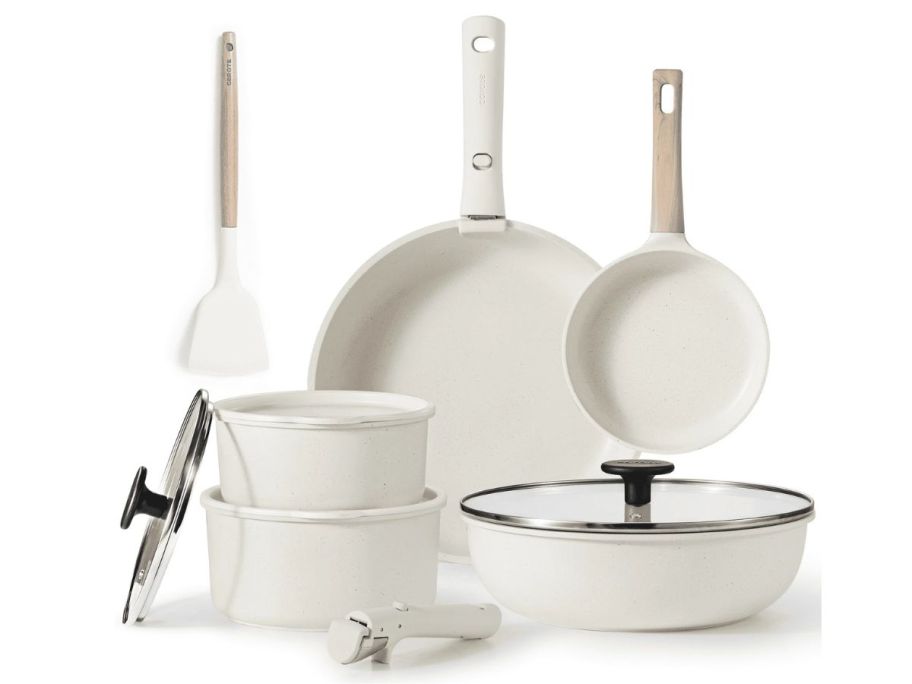 Carote 12-Piece Nonstick Cookware Set in White stock image