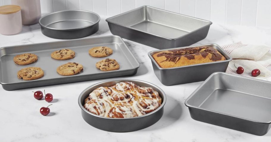 Cuisinart 6-Piece Bakeware Set Only $29.97 on Walmart.com (Regularly $85)