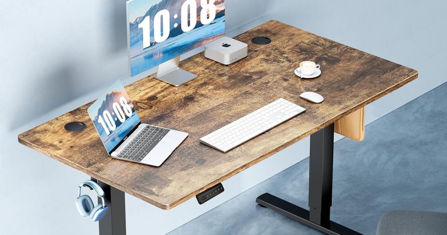 Dumos Adjustable Height Desk