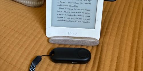 E-Reader Remote Page Turner Just $6.99 on Amazon (Regularly $20)