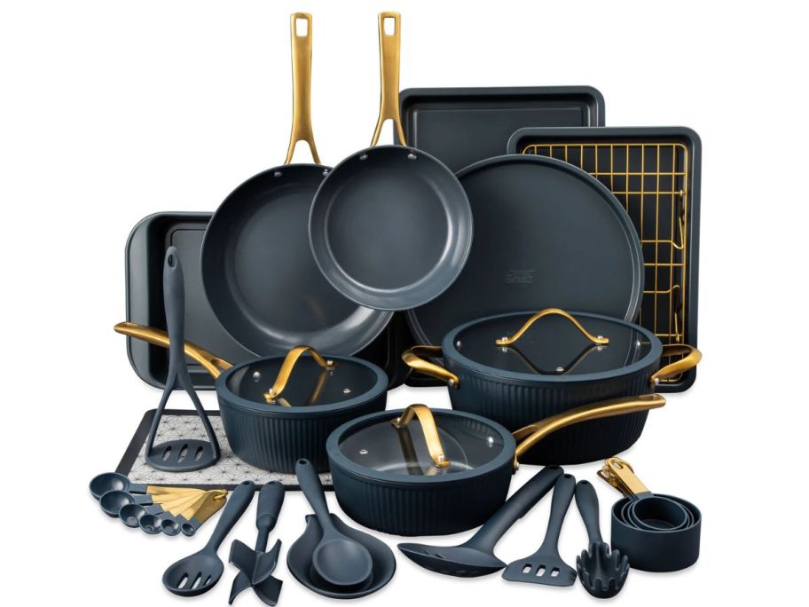 Thyme & Table 32-Piece Non-Stick Cookware & Bakeware Set stock image