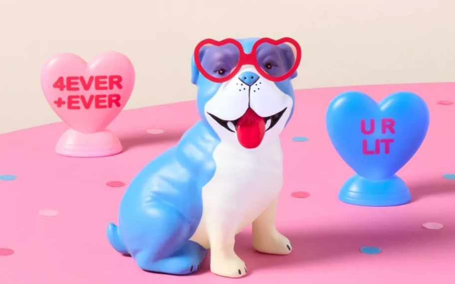 Valentines day blow mold on top of the tahle 