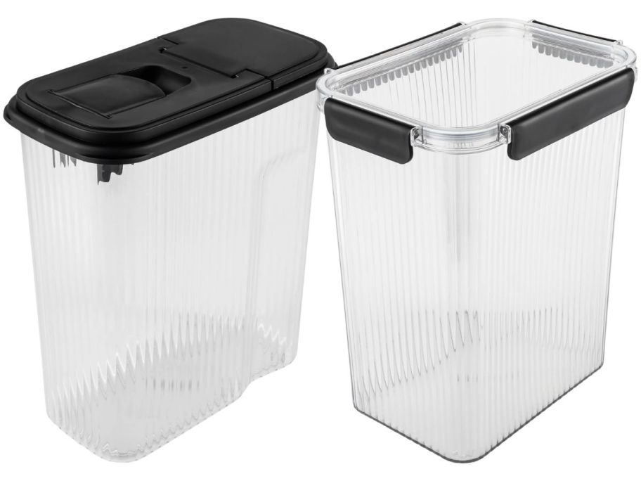 thyme and table clear containers