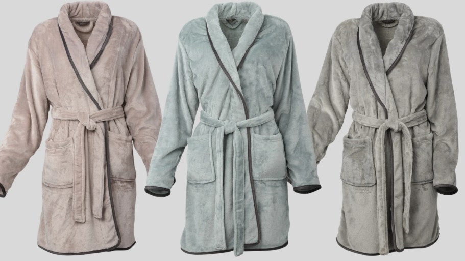 70% Off Velvet Women’s Bath Robes + FREE Shipping