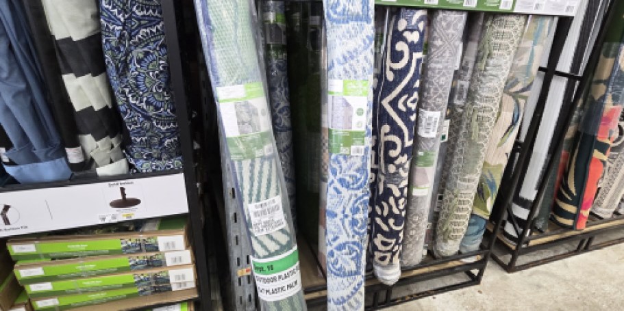 Walmart Outdoor 5′ x 7′ Area Rugs Only $19.77 | Stain & Fade Resistant!