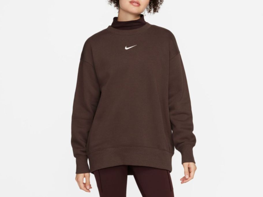 Nike Women's Sportswear Phoenix Fleece Oversized Sweatshirt