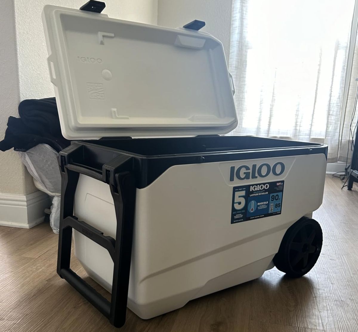 Igloo Recalls 1 MILLION 90Quart Rolling Coolers Hip2Save