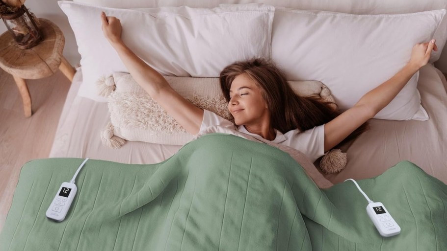 Sunbeam Queen Heated Blanket Just $29.99 Shipped (Regularly $100)