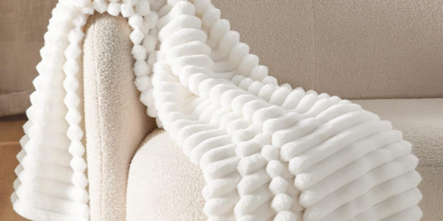 Fleece Throw Blanket Just $7.97 Shipped for Amazon Prime Members (Reg. $17)