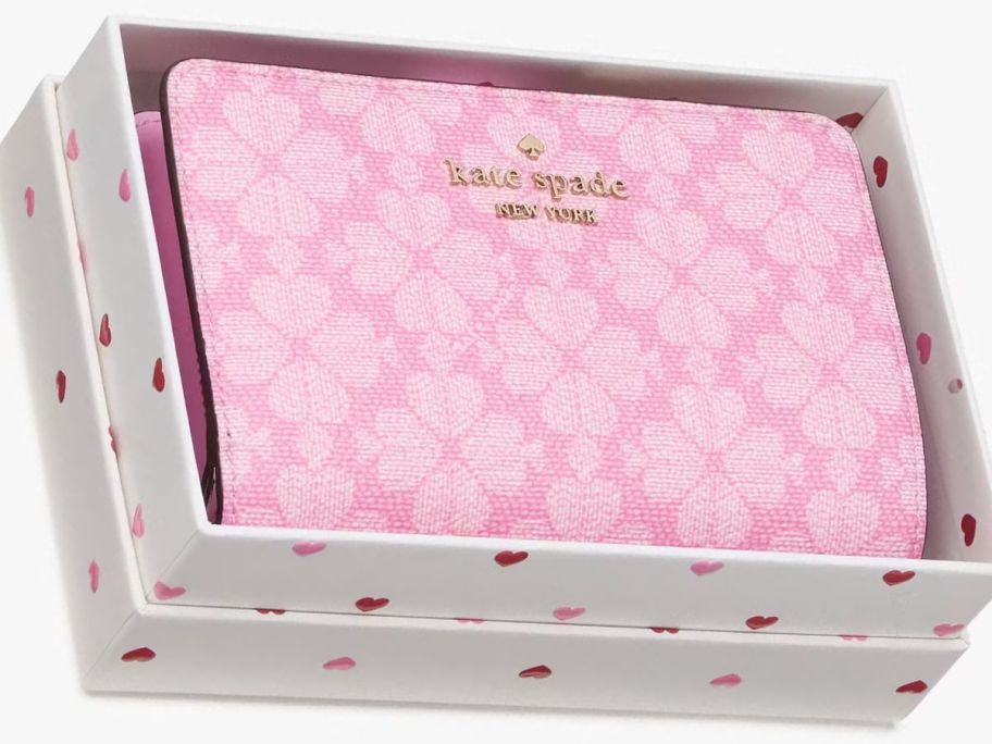 Kate Spade Boxed Spade Flower Medium Bifold Wallet
