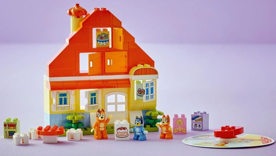 LEGO DUPLO Bluey’s Family House w/ Memory Game building set
