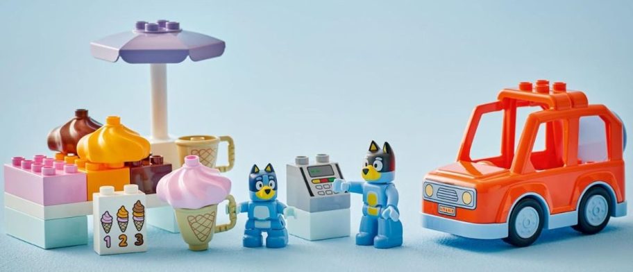 LEGO DUPLO Bluey Ice Cream Trip w/ Bluey building set