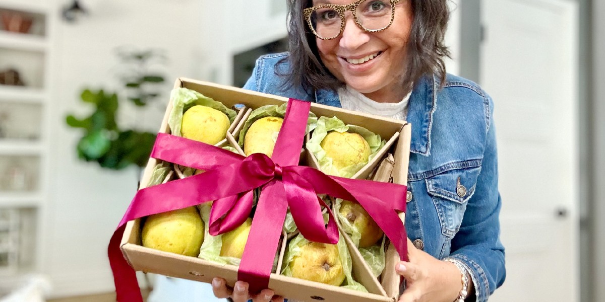 Harry & David Pears Gift Box Just $29.99 Shipped | Hip2Save