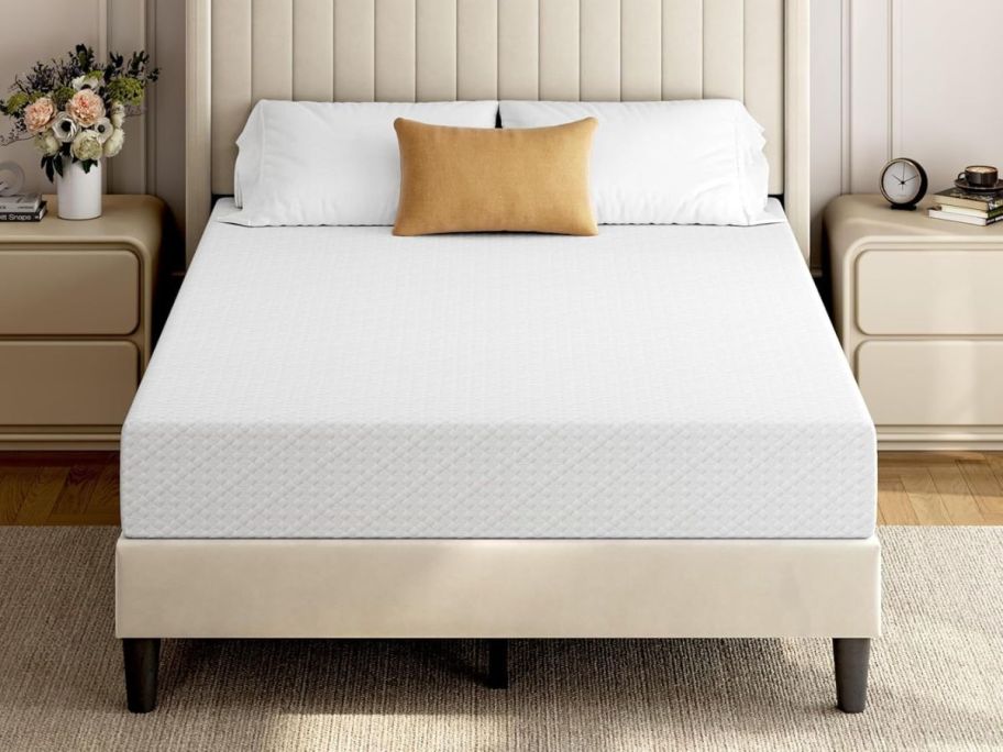 Yaheetech 8" Memory Foam Full Mattress in bedroom