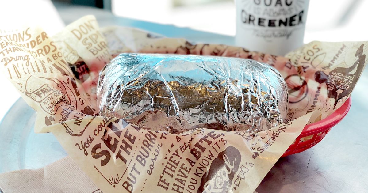 Chipotle Is Giving Away 200,000 FREE Entrées to Teachers & Healthcare Workers!