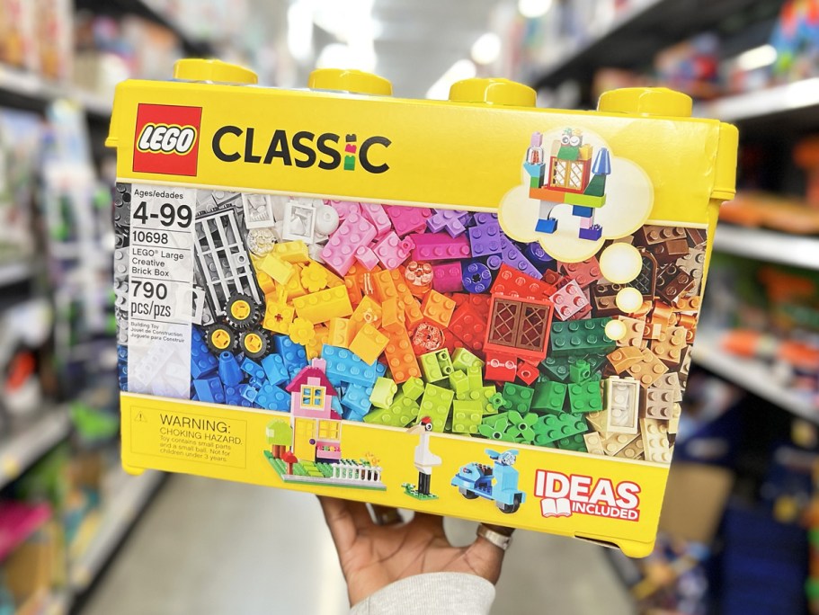 LEGO Large Creative Brick Box 790-Piece Set Only $33 on Amazon (Reg. $60)