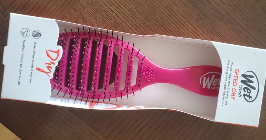 A New Wet Brush Speed Dry Brush in the box