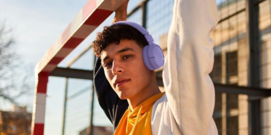 JBL Wireless Bluetooth Headphones Only $19.95 on Amazon (Reg. $60)