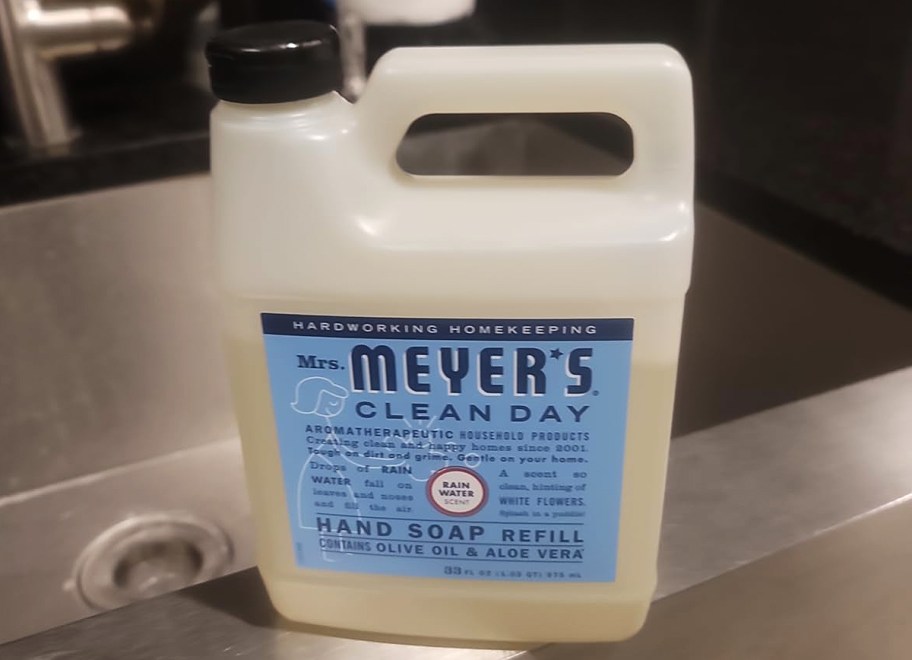 mrs meyers rainwater soap refill
