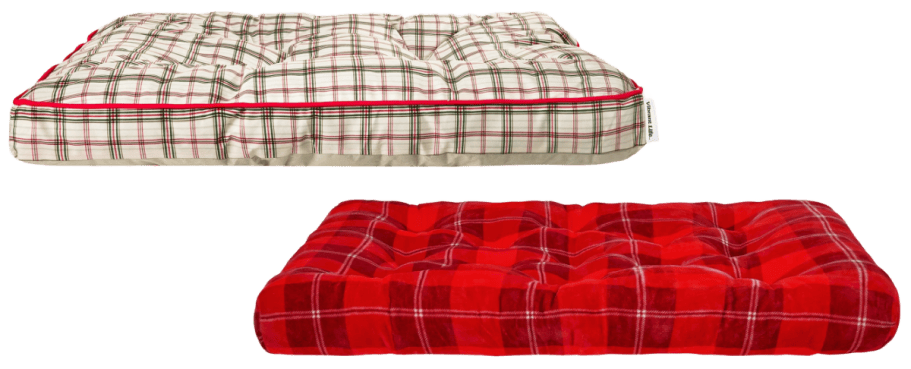 2 christmas dog beds