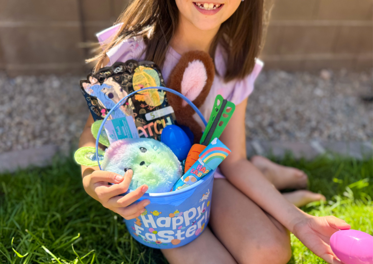 Best Walmart $1 Easter Basket Fillers (We Made This One for UNDER $10!)
