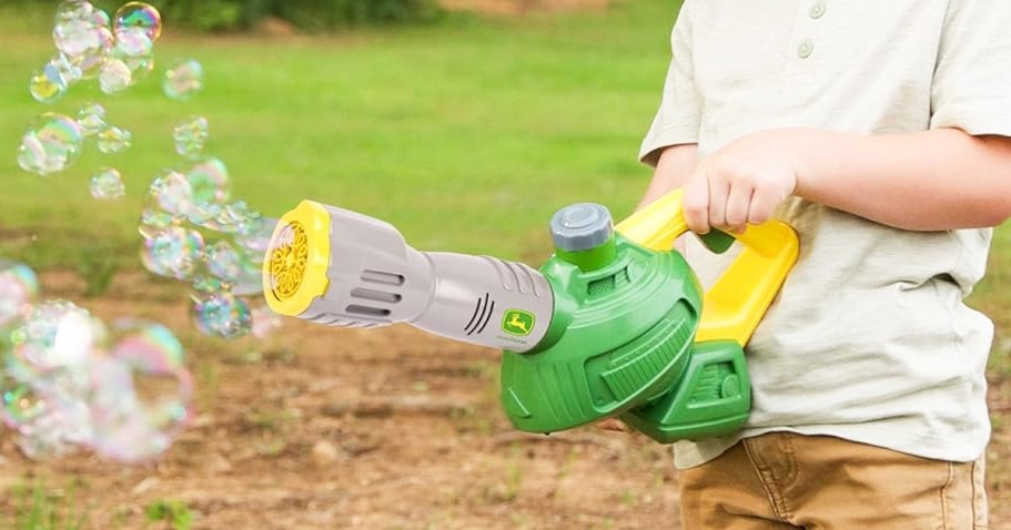 John Deere Bubble Leaf Blower Just $13 on Amazon (Reg. $25)