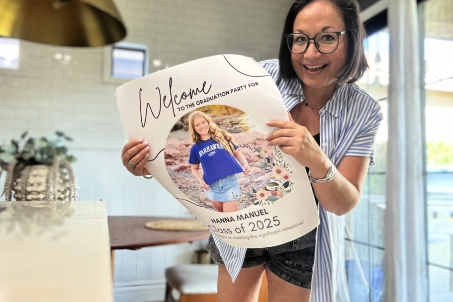 Walgreens 11×14 Photo Poster Only $1.99 w/ Free Same-Day Pickup (Reg. $13)