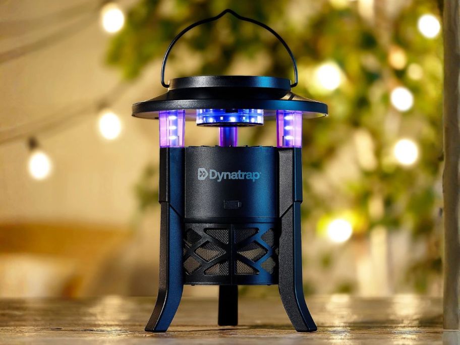 DynaTrap 1/4 Acre UV-LED Portable Insect & Mosquito Trap w/ Solar Panel