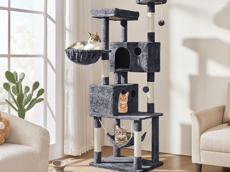 Yaheetech 73 Cat Tree with cats on it