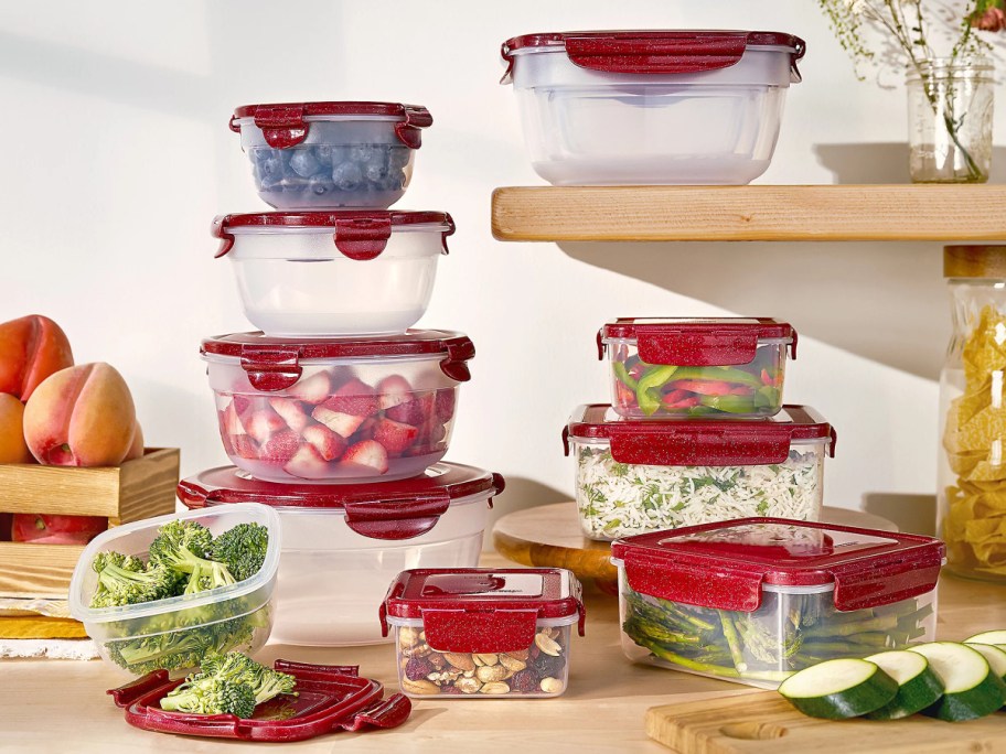 lock n lock containers set full of food