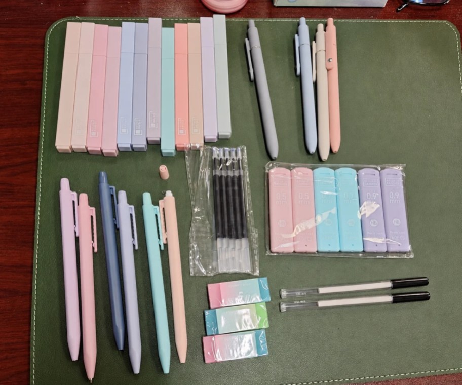 items includes in 4 candies 36 piece set