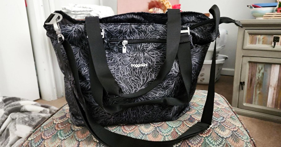 Baggallini Tote Bag Only $34.99 Shipped (Regularly $130)
