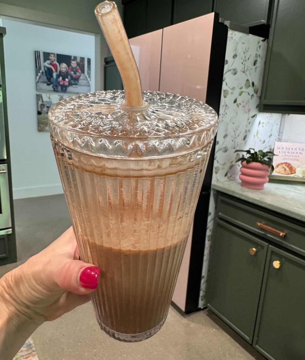 These Walmart Glass Tumblers Look Way More Expensive Than $5