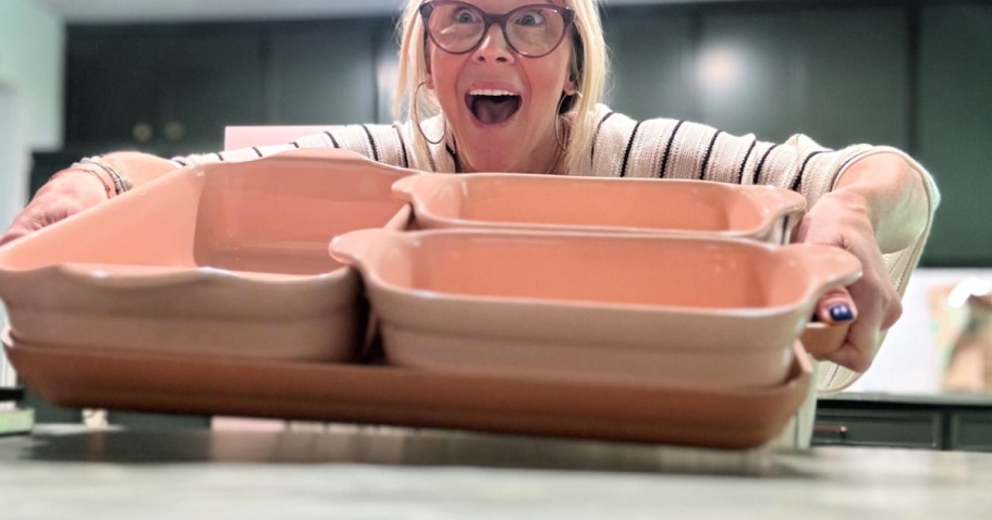 Best Plastic-Free Deals This Week (Bakeware, Cookware, Stanleys, & More!)