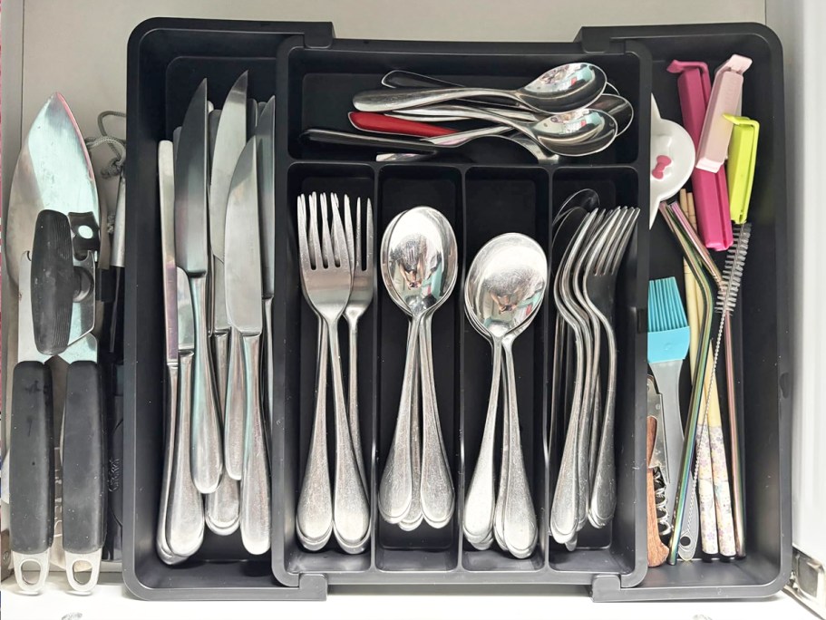 Highly Rated Expandable Silverware Drawer Organizer Just $2.98 on Amazon