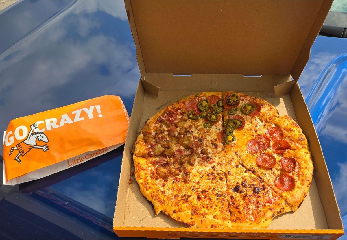 New Little Caesars Large Fantastic 4 Pizza & Breadsticks Just $9.99
