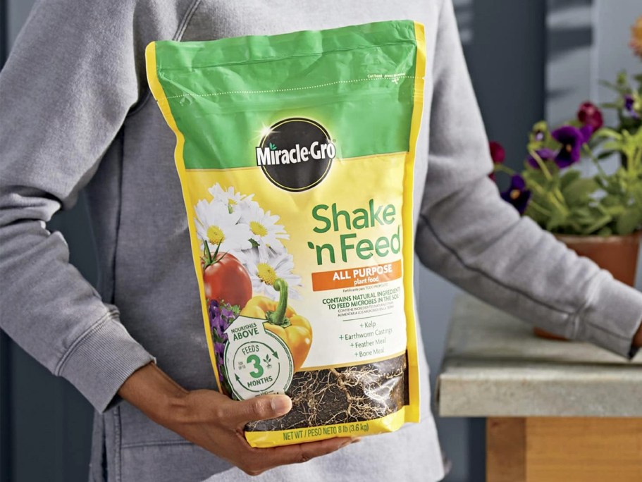 Miracle-Gro Plant Food Only $12 Shipped on Amazon (Reg. $25)