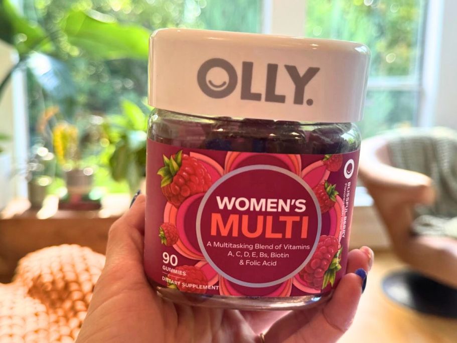 OVER 60% Off OLLY Women’s Vitamins w/ Stackable Savings on Amazon