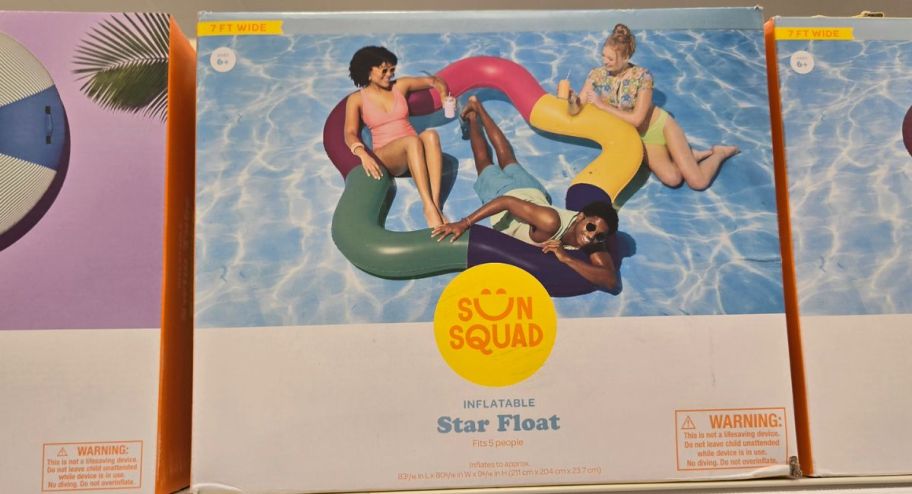 Sun squad star float