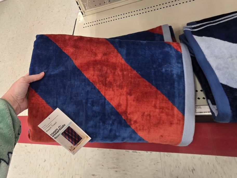 Room Essentials Reversible Diagonal Striped Oversized Beach Towel